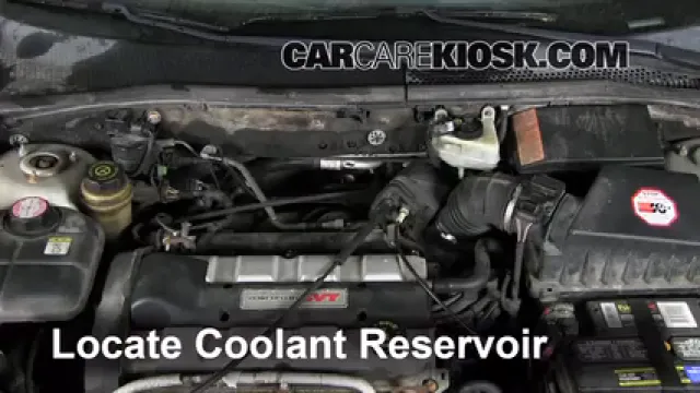 2002 Ford Focus ZX3 2.0L 4 Cyl. Coolant (Antifreeze) Check Coolant Level